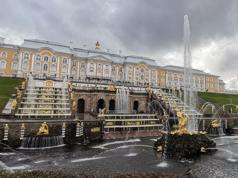 Каскады фонтанов
