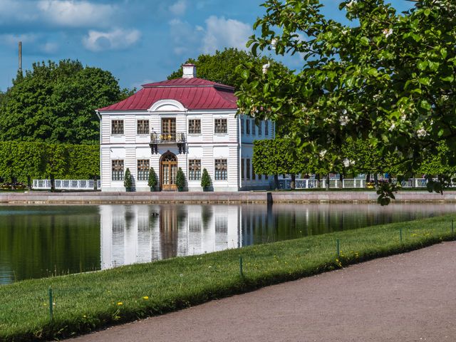 Индивидуальная экскурсия в Петергоф: столица фонтанов на минивэне — фото 3