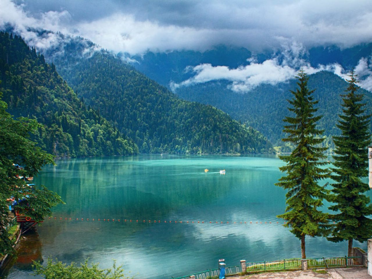 Любимая Абхазия с гидом: озеро Рица + Новый Афон | Цена 1680₽, отзывы, описание экскурсии