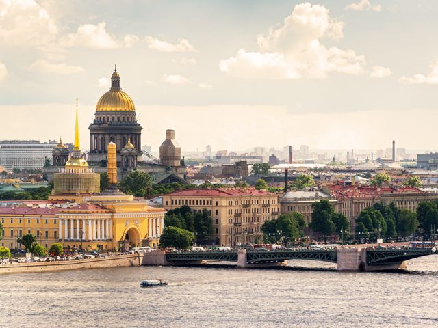 Обзорная по Петербургу: главные локации