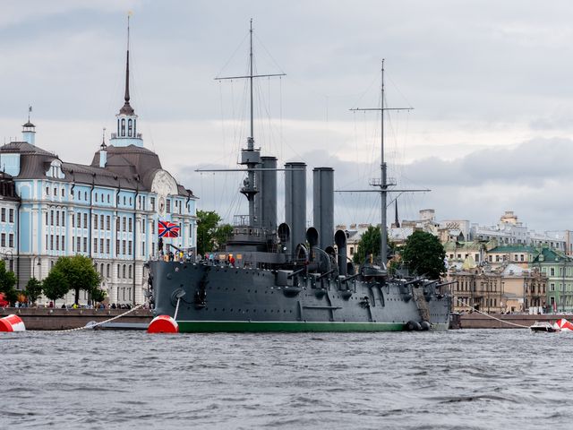 Военно-морской Санкт-Петербург 