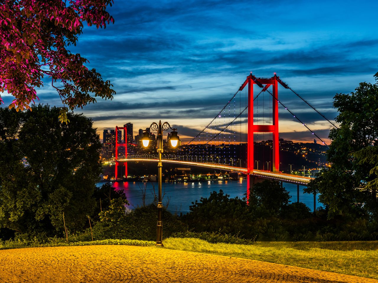 Путешествие по ночному Стамбулу | Цена 75€, отзывы, описание экскурсии