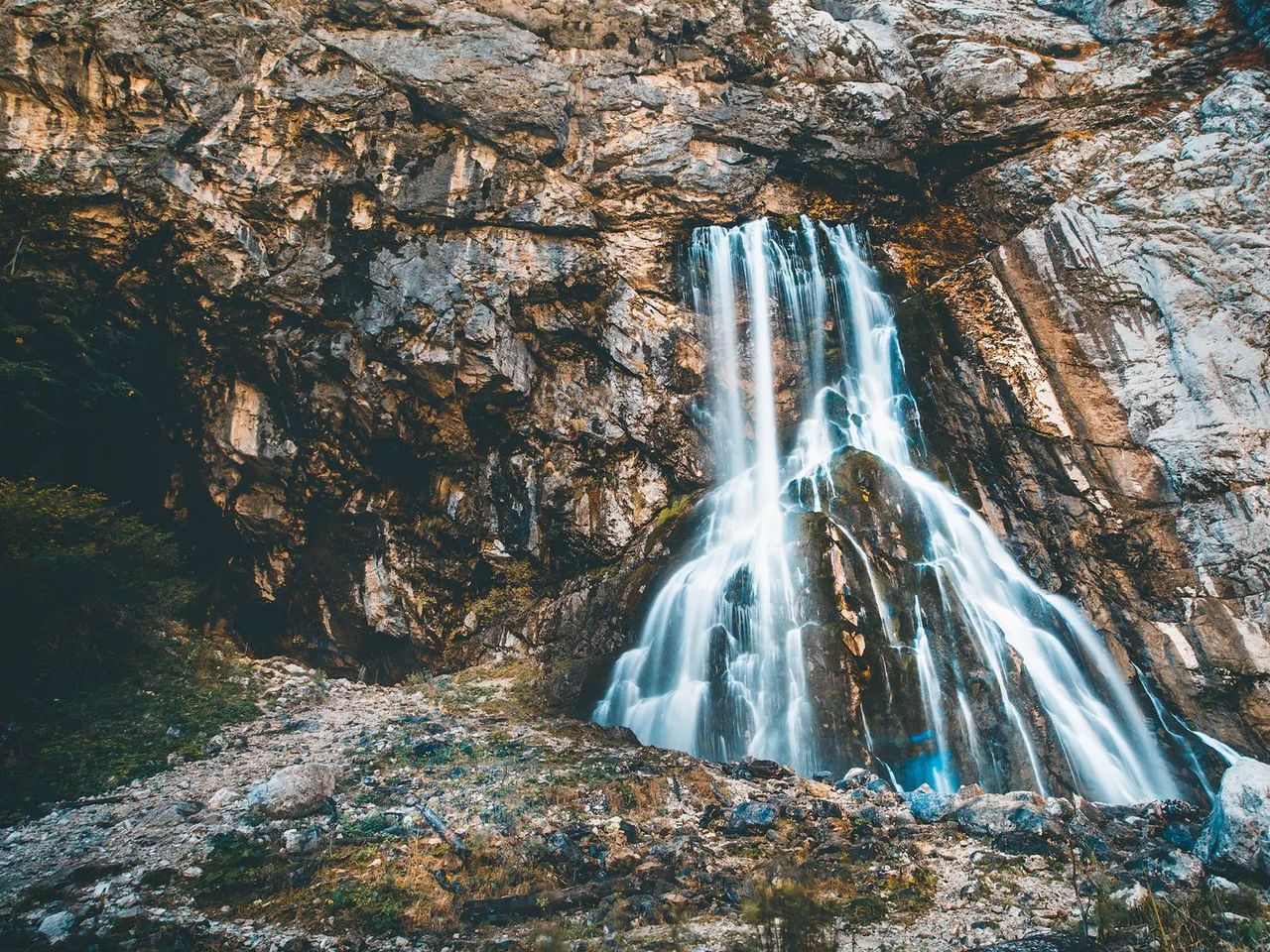 Джип-тур "Красавица Рица и Гегский водопад" | Цена 2250₽, отзывы, описание экскурсии