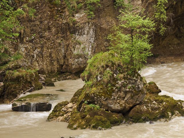 Экскурсия "Чегемские водопады Кабардино-Балкарии" из Кисловодска — фото 3