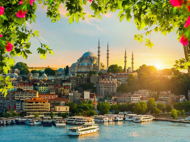 Ощутить «Великолепный век» в ароматном Стамбуле