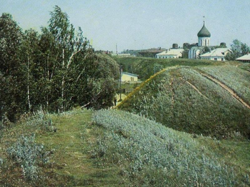 Самобытный Переславль-Залесский: экскурсия-прогулка с гидом - индивидуальная экскурсия в Переславле-Залесском пешком длительностью 1.5 часа с количеством участников до 6 человек цена экскурсии 3600₽