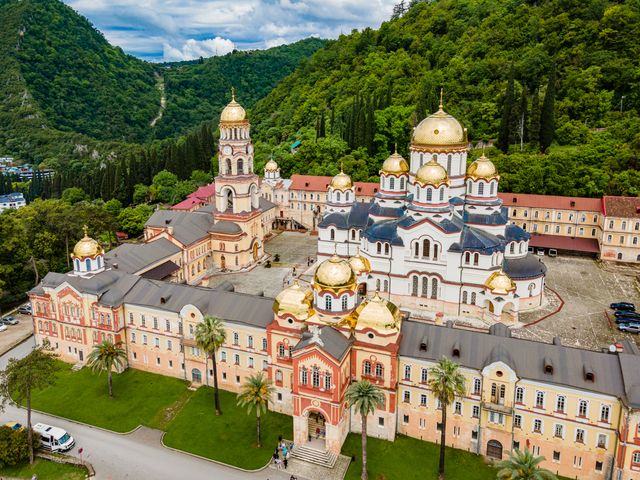 Обзорная экскурсия в группе из Лазаревского в Абхазию — фото 2