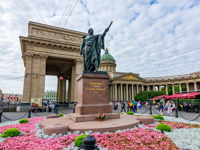 Индивидуальная обзорная экскурсия по Петербургу: главные локации — фото 3