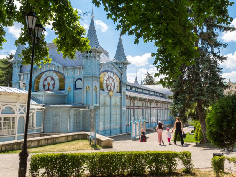 Индивидуальная обзорная экскурсия "Пятигорск за один день" - индивидуальная экскурсия в Пятигорске пешком длительностью 2 часа с количеством участников до 4 человек цена экскурсии 6500₽