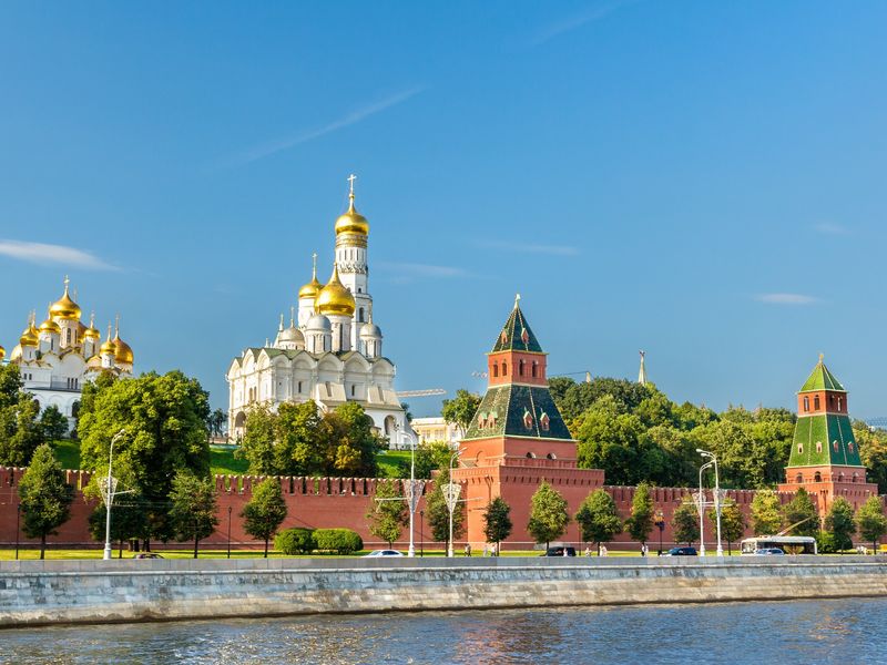 Индивидуальная экскурсия: Экспресс-знакомство с Москвой - индивидуальная экскурсия в Москве пешком длительностью 1.5 часа с количеством участников до 4 человек цена экскурсии 12800₽