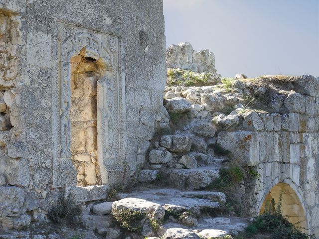 Экскурсия на машине из Севастополя в Бахчисарай и Мангуп-Кале — фото 2