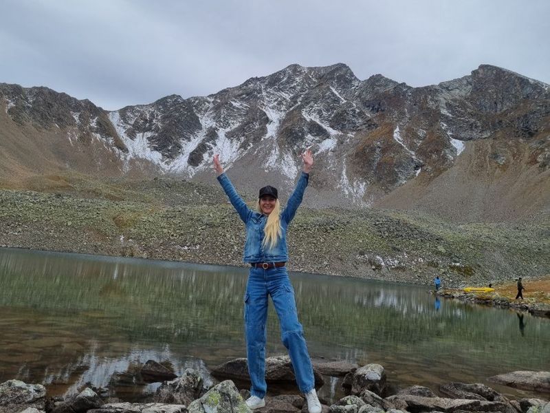 В горах