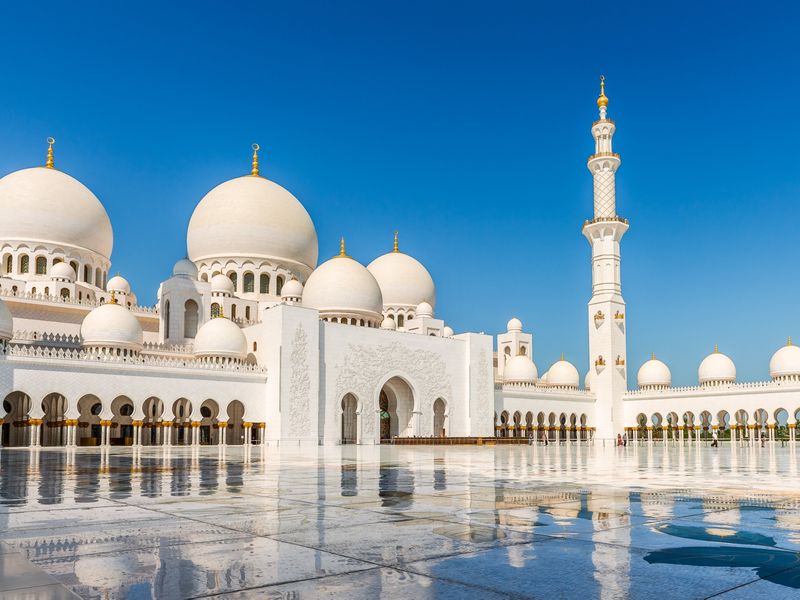 Индивидуальная экскурсия в Абу-Даби: бедуины, отели и мечети - индивидуальная экскурсия в Абу-Даби на машине гида длительностью 7 часов с количеством участников до 4 человек со скидкой 20% цена экскурсии 329.6$