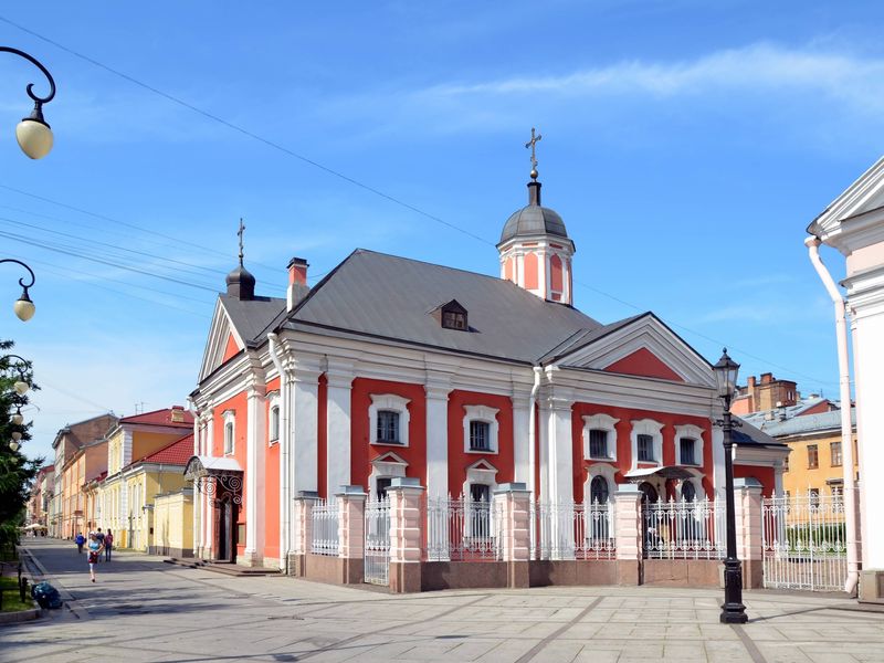 Церковь Трех Вселенских Святителей