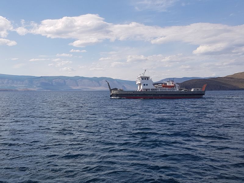 Обзорная экскурсия из Иркутска "Один день на Малом море Байкала" - индивидуальная экскурсия на Байкале на машине гида длительностью 11 часов с количеством участников до 5 человек цена экскурсии 25000₽