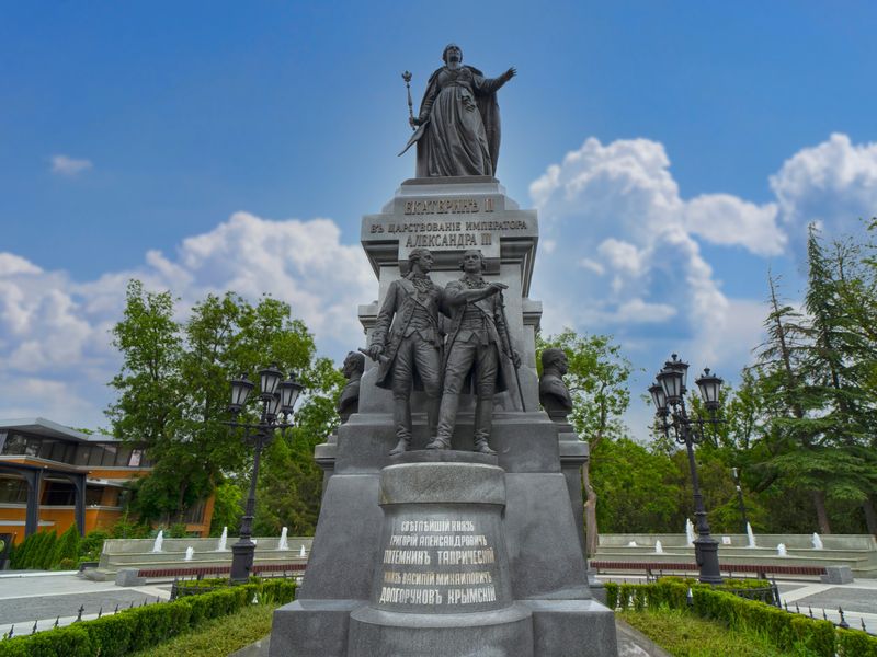 Памятник Екатерине Великой