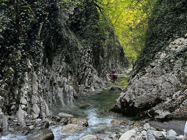 Экскурсия в Мамедово ущелье (водопады Вера, Надежда, Любовь) — фото 3