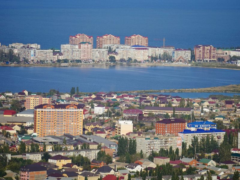 Панорама Махачкалы с горы Тарки-Тау