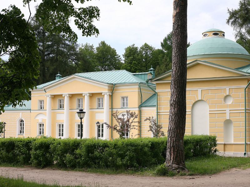 Архангельское
