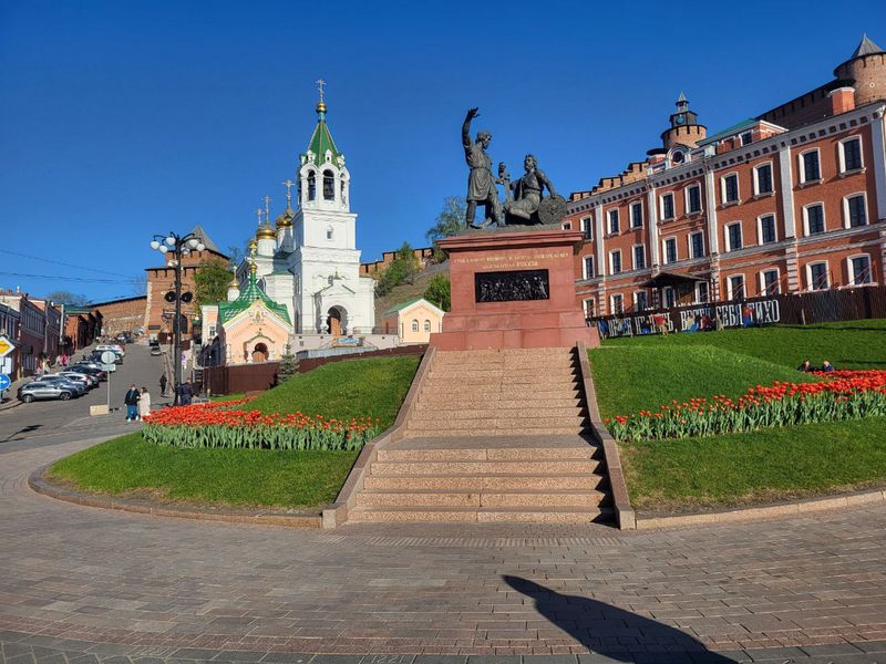 Кремль и мастер-класс по керамике - индивидуальная экскурсия в Нижнем Новгороде пешком длительностью 3 часа с количеством участников до 3 человек цена экскурсии 15000₽