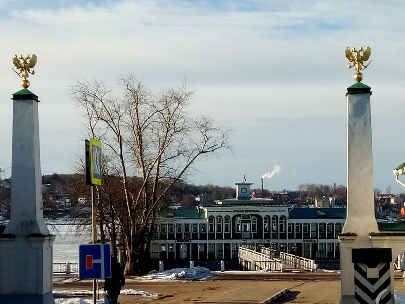 Московская застава и тот самый дебаркадер, к которому причаливал пароход "Ласточка" в фильме "Жестокий романс"