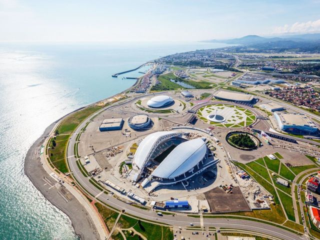 Часовая вертолетная прогулка над Сочи — фото 2