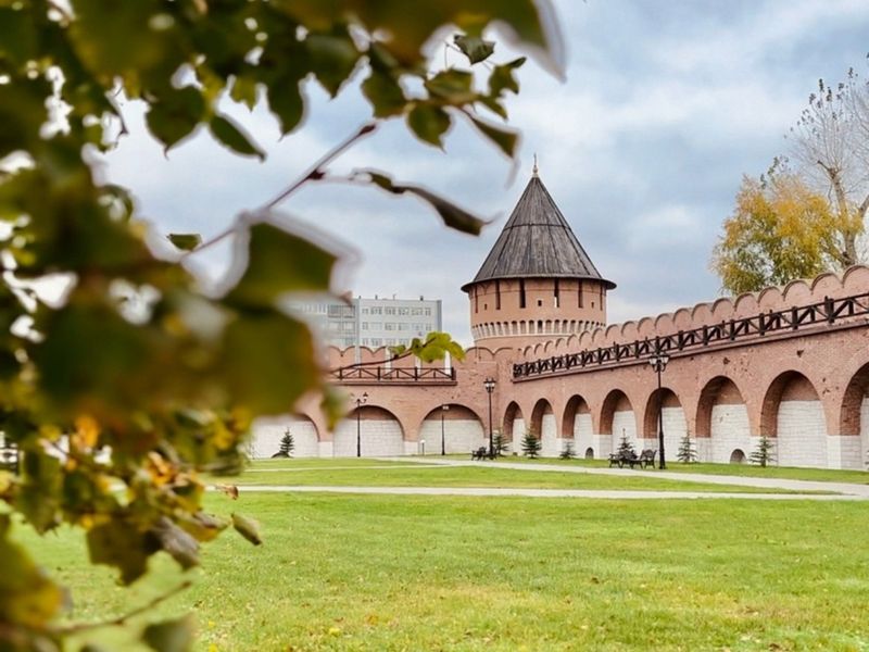 Обзорная групповая экскурсия по Старому городу Тулы - групповая экскурсия в Туле пешком длительностью 2 часа с количеством участников более 20 человек цена экскурсии 750₽