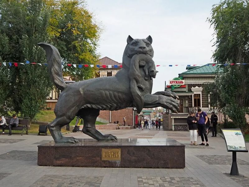 Осенний Байкал - групповая экскурсия на Байкале на автобусе длительностью более 12 часов с количеством участников до 20 человек цена экскурсии 72000₽