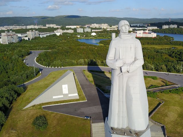 Город с великой историей: обзорный сити-тур в Мурманске — фото 2