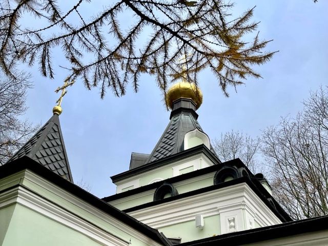 Экскурсия в православные храмы и часовню Ксении Блаженной — фото 3
