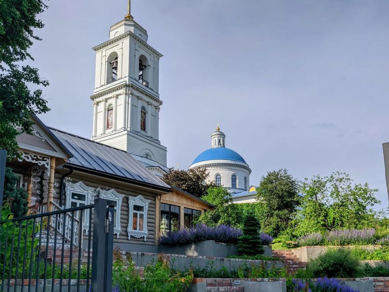 Купеческий Серпухов с чаепитием - индивидуальная экскурсия в Серпухове пешком длительностью 3 часа с количеством участников до 10 человек со скидкой 10% цена экскурсии 10800₽