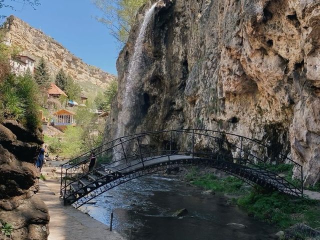 Экскурсия на Медовые водопады + купание в термальных источниках — фото 3
