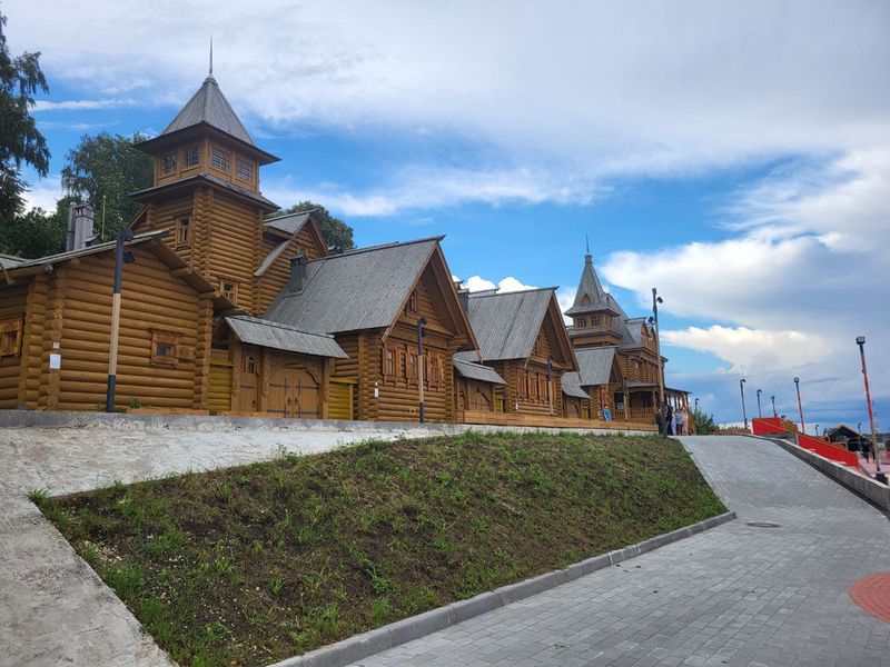 Индивидуальная экскурсия из Нижнего Новгорода в старинный Городец - индивидуальная экскурсия в Нижнем Новгороде на машине гида длительностью 8 часов с количеством участников до 6 человек цена экскурсии 19500₽