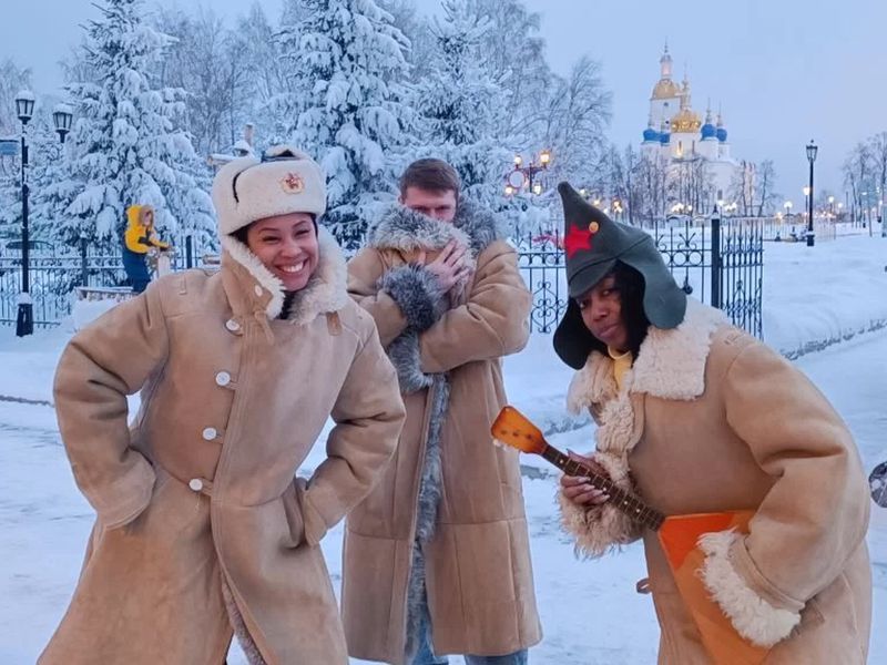 Фотосессию в забавных нарядах можно устроить бесплатно и в любую погоду