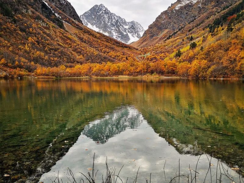 Фототур на 2 дня "Осенний Домбай другими глазами" - индивидуальная экскурсия в Домбае на машине гида длительностью более 12 часов с количеством участников до 5 человек со скидкой 5% цена экскурсии 53200₽
