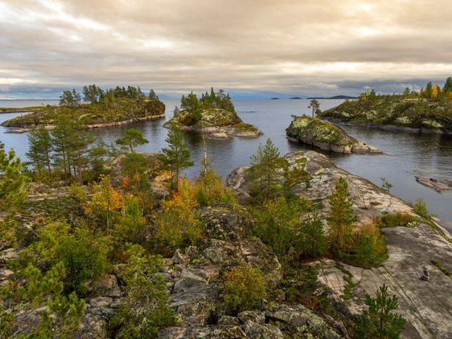 Обзорная прогулка к острову Валаам и ладожским шхерам на катере — фото 2