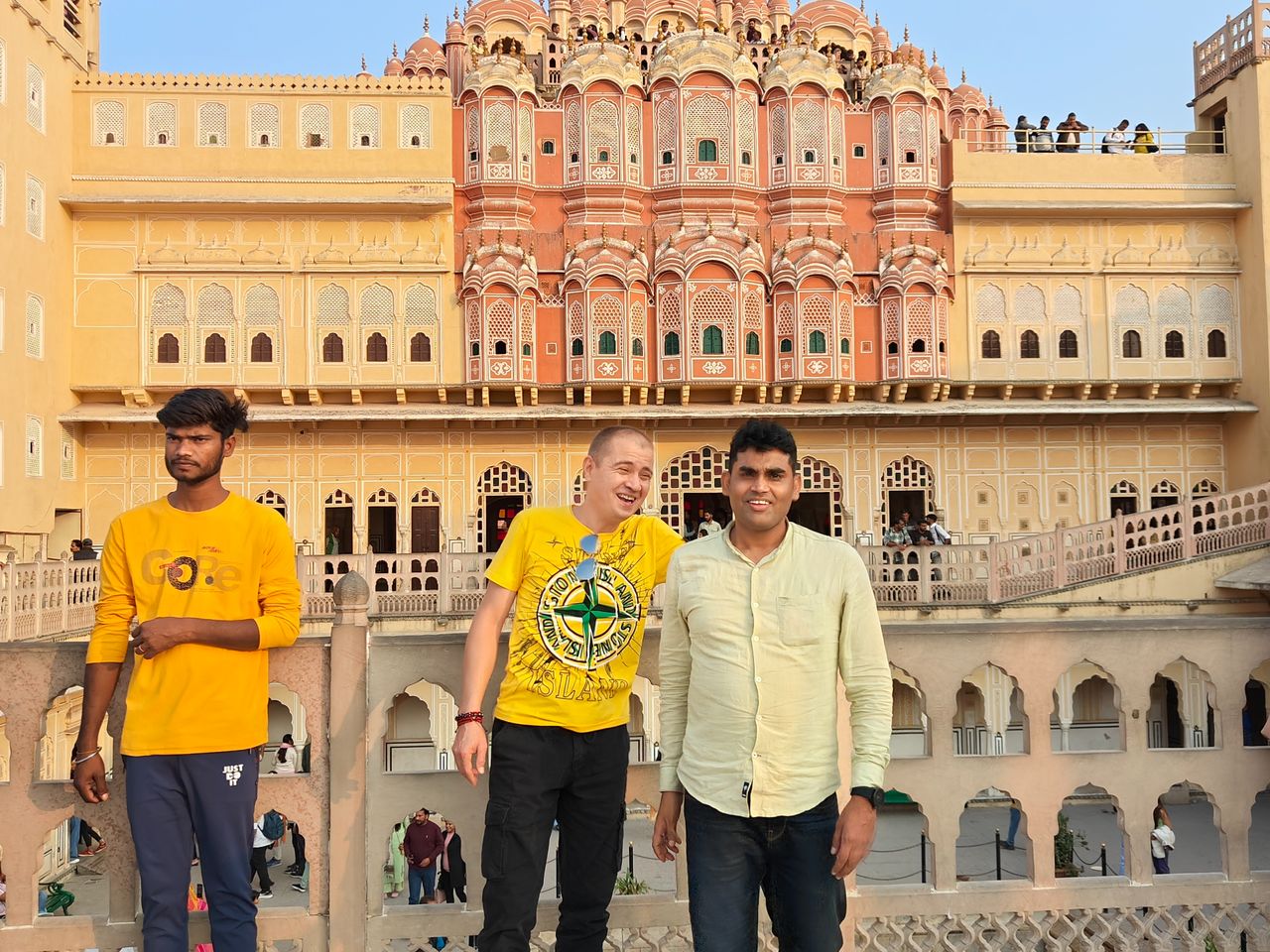 Тур по "Золотому треугольнику": Дели — Агра — Джайпур за 3 дня - индивидуальная экскурсия в Дели на машине гида длительностью более 12 часов с количеством участников до 2 человек цена экскурсии 500$