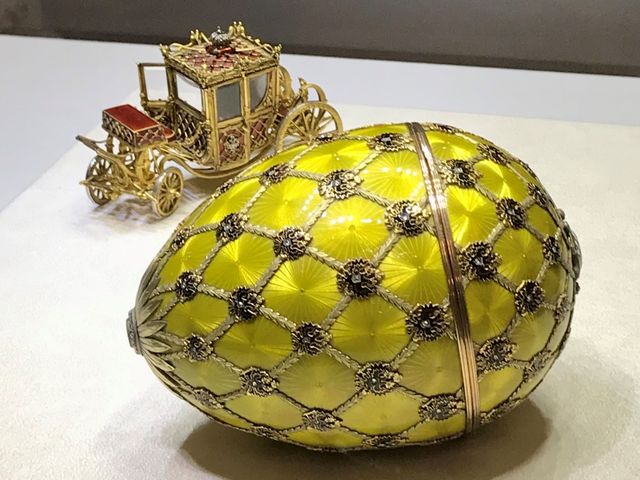 Шедевры Эрмитажа и Музея Фаберже на экскурсии с гидом — фото 3