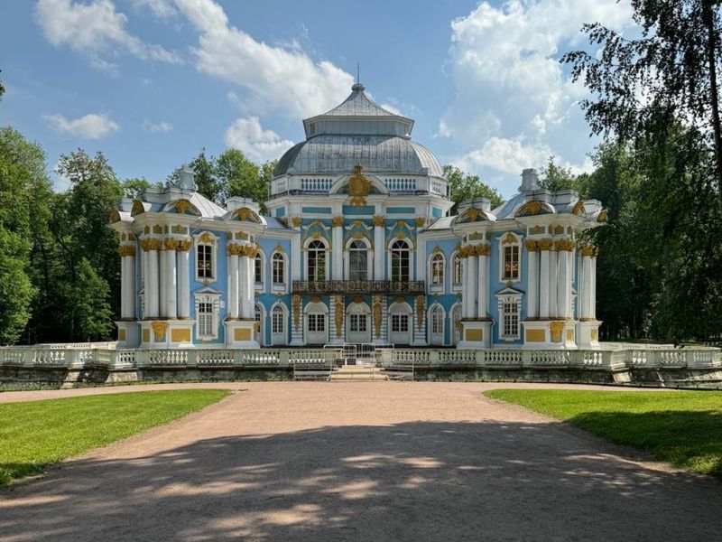 Царское Село. Город Пушкин - индивидуальная экскурсия в Санкт-Петербурге на машине гида длительностью 5 часов с количеством участников до 6 человек цена экскурсии 20000₽