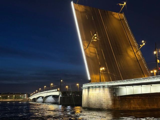 Разводные мосты — символ Санкт-Петербурга — фото 2