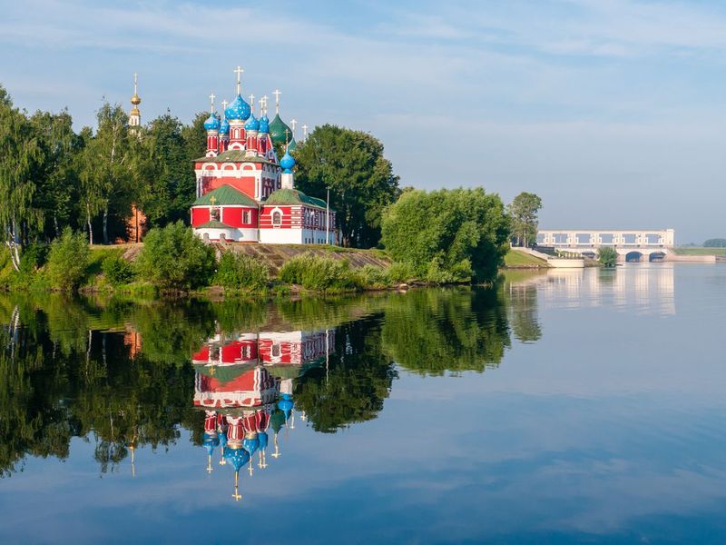 Променад по Угличскому кремлю - индивидуальная экскурсия в Угличе пешком длительностью 1.5 часа с количеством участников до 10 человек цена экскурсии 5500₽