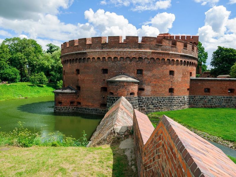 В историческом "сердце" Кёнигсберга - индивидуальная экскурсия в Калининграде пешком длительностью 1.5 часа с количеством участников до 7 человек цена экскурсии 5350₽