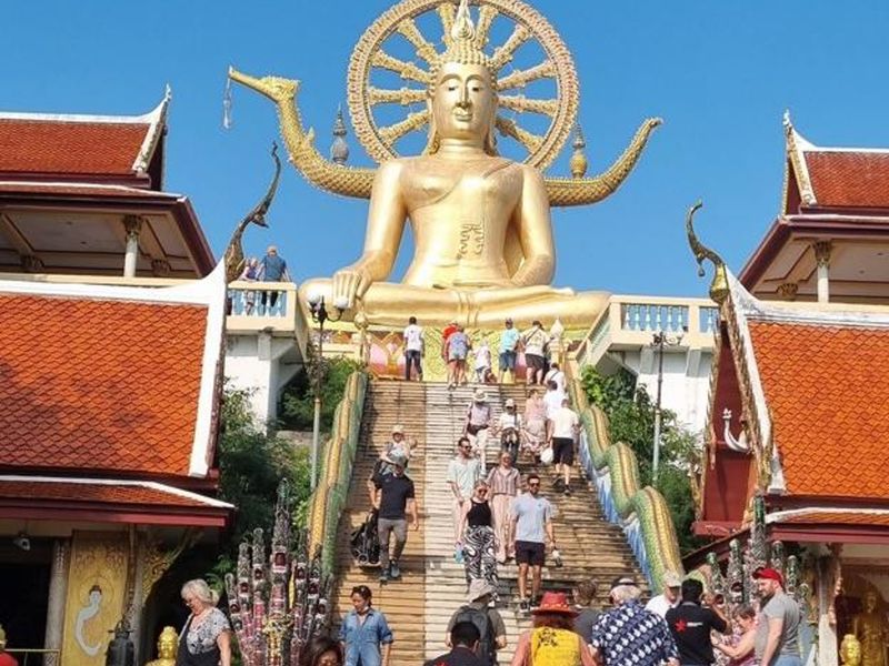 Экскурсия-квест в Самуи «Lost Samui» в группе - групповая экскурсия на Самуи на машине гостей длительностью 6 часов с количеством участников до 15 человек цена экскурсии 54$