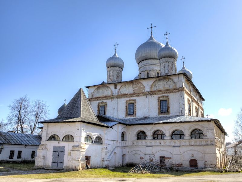 Храм
