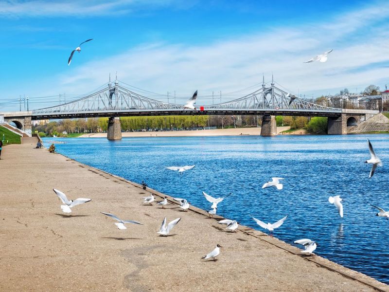 Обзорный сити-тур по Твери - индивидуальная экскурсия В Tверь пешком длительностью 3 часа с количеством участников до 6 человек цена экскурсии 8350₽