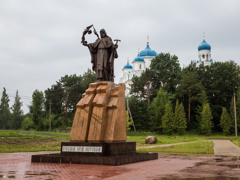 Открываем для себя Торжок и Тверь - индивидуальная экскурсия в Торжке пешком длительностью 4 часа с количеством участников до 10 человек цена экскурсии 9300₽