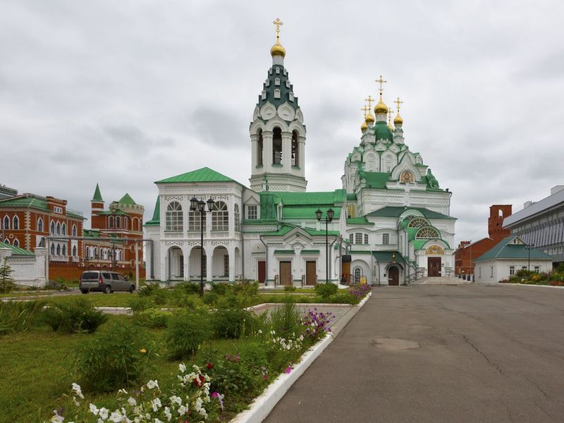 Индивидуальная экскурсия в Йошкар-Оле: святыни столицы - индивидуальная экскурсия в Йошкар-Оле пешком длительностью 2 часа с количеством участников до 5 человек цена экскурсии 5500₽