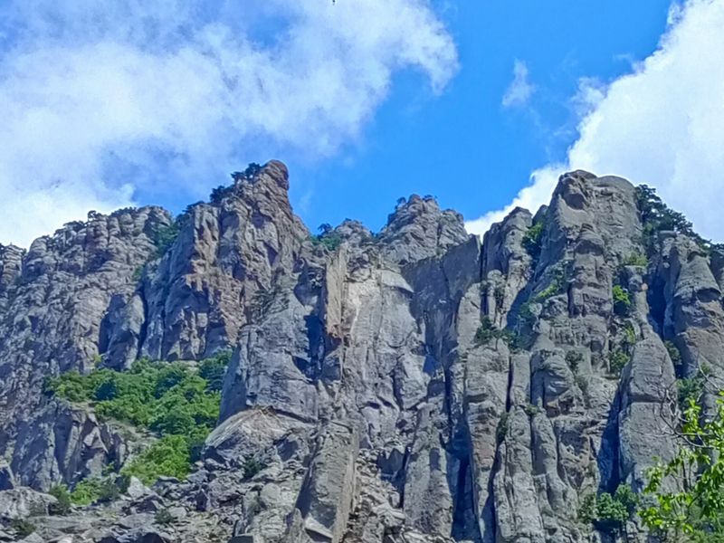 Каменные призраки