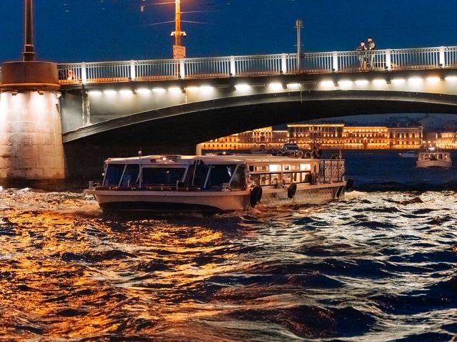Музыка разводных мостов на теплоходе — фото 2