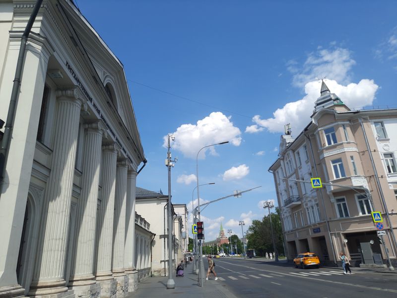 Волхонка